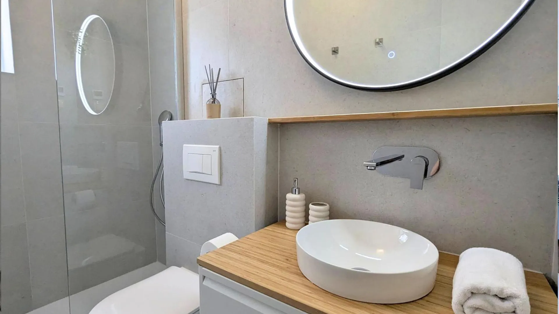 Sea View Apartment With Free Parking Rijeka