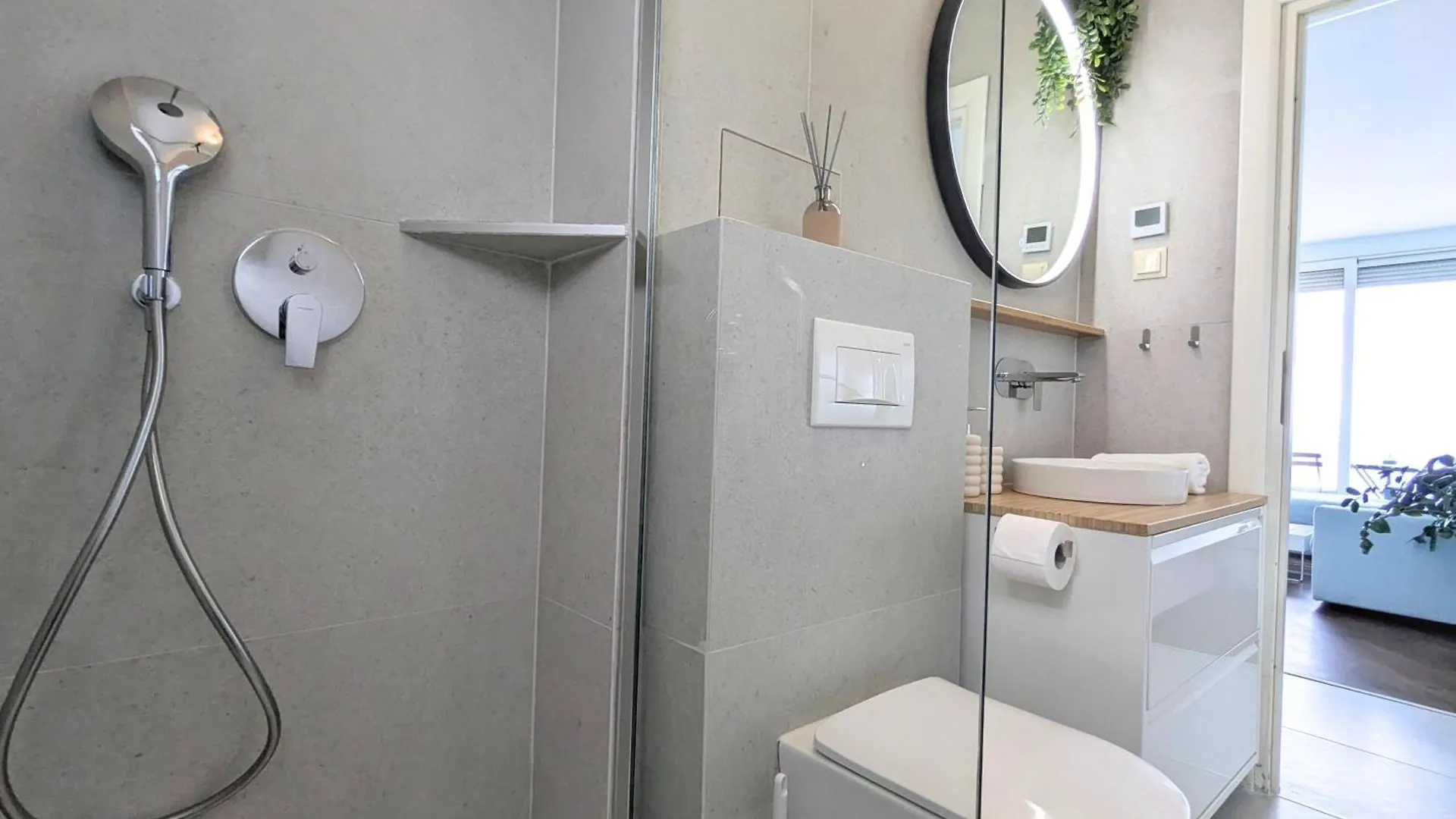 Sea View Apartment With Free Parking Rijeka